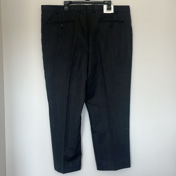 New Eddie Bauer Men's Black Pants Size 44W - Picture 4 of 7